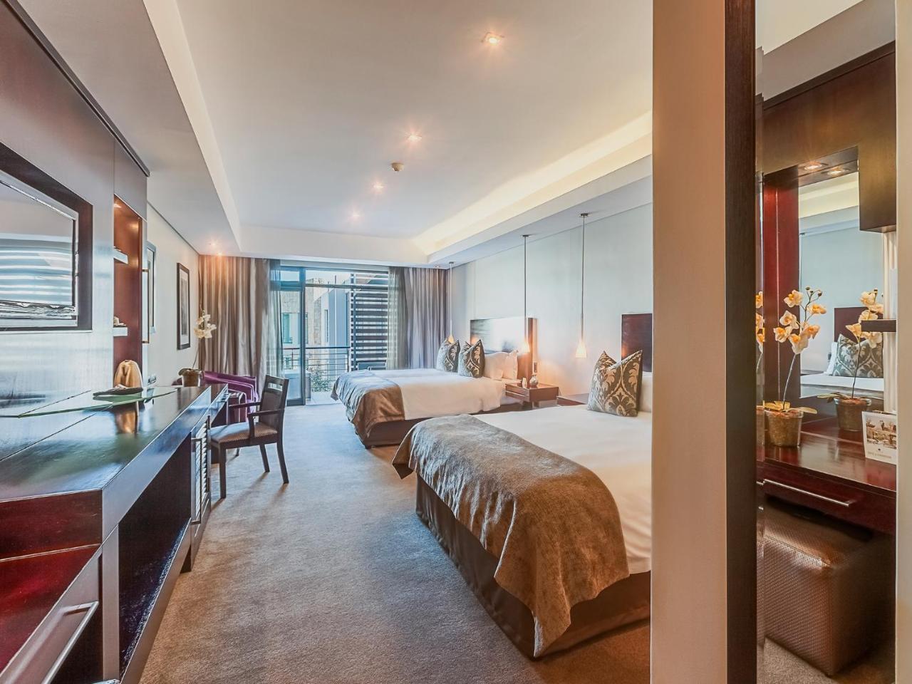 The Fairway Hotel, Spa & Golf Resort Randburg Exteriér fotografie