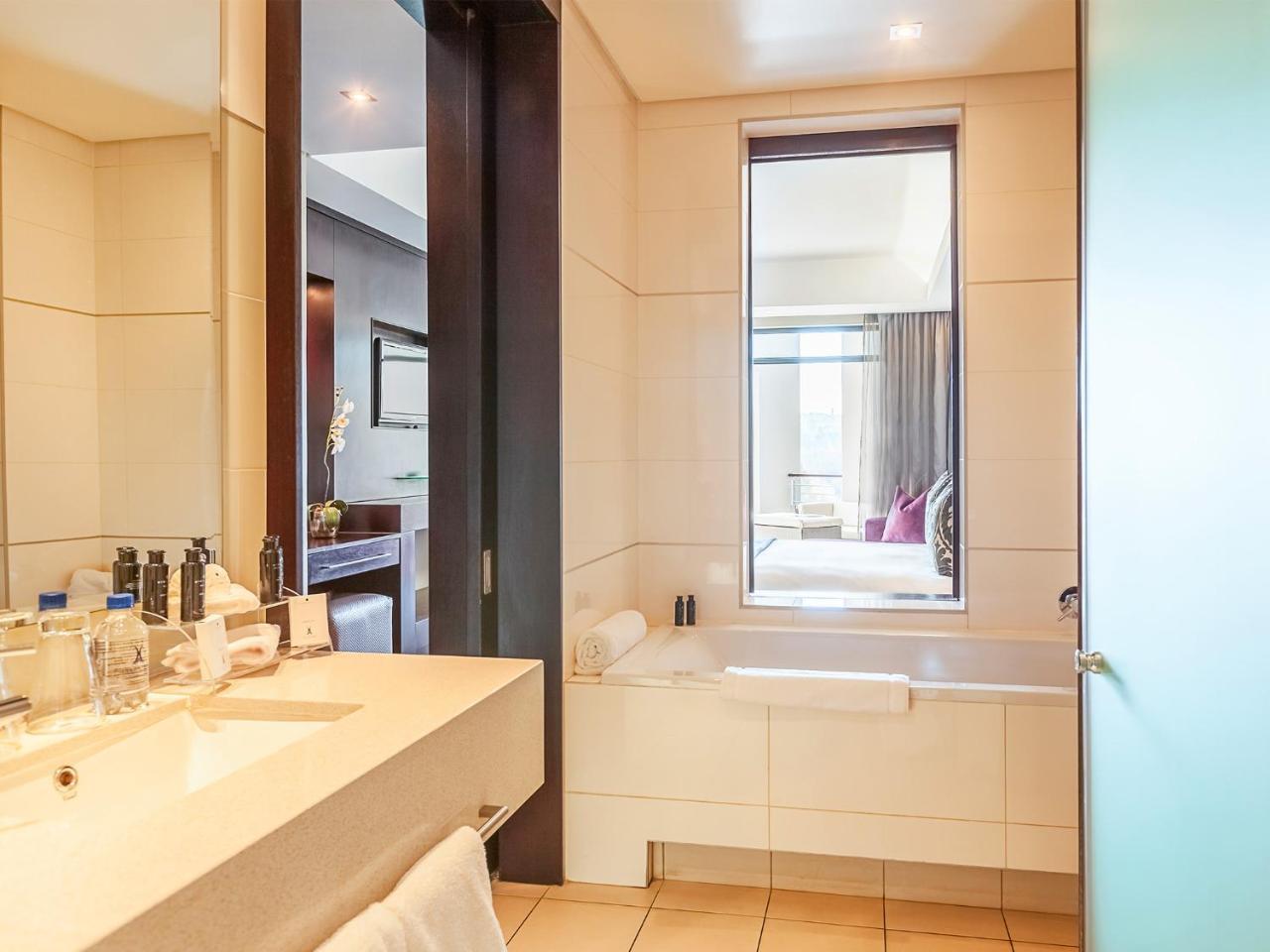 The Fairway Hotel, Spa & Golf Resort Randburg Exteriér fotografie